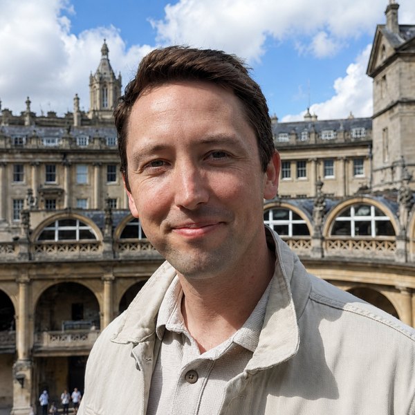 James Thornton, London to Bath day tour guide, at the Roman Baths in Bath